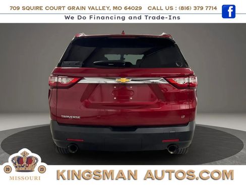 Used 2018 Chevrolet Traverse LT FWD image 5