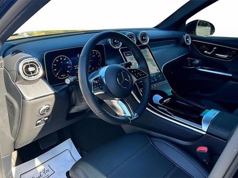 Certified 2025 Mercedes-Benz GLC 300 4MATIC image 20