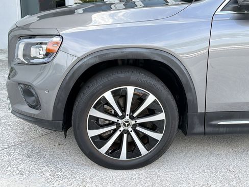 Certified 2022 Mercedes-Benz GLB 250 image 11