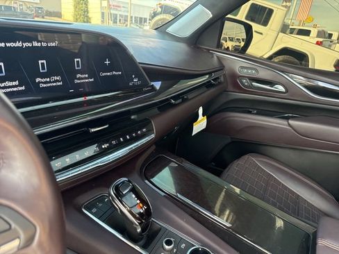 Used 2024 Cadillac Escalade Sport Platinum image 58