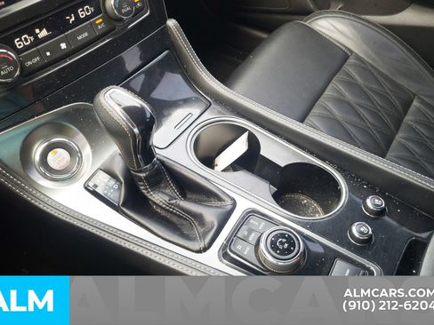 Used 2023 Nissan Maxima Platinum w/ Sport Mat Group FWD image 10