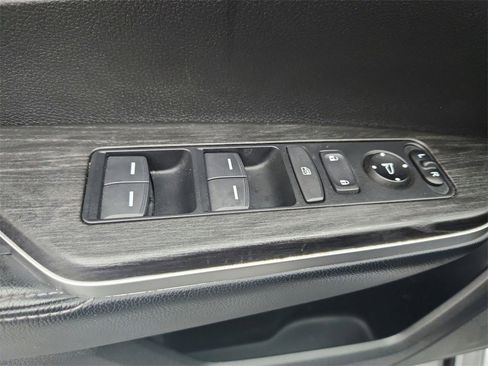 Used 2018 Honda Clarity Touring image 19