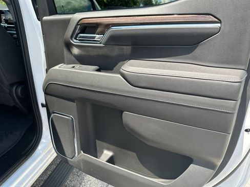 Used 2023 Chevrolet Silverado 1500 RST AWD/4WD image 53