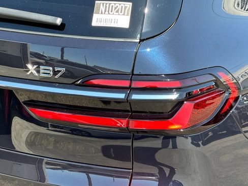 New 2026 BMW ALPINA XB7 AWD/4WD image 28