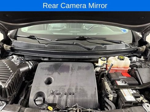 Used 2019 Chevrolet Traverse LT w/ LT Premium Package image 26