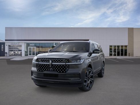 New 2026 Lincoln Navigator Black Label AWD/4WD image 2