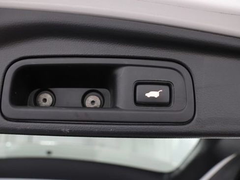 Used 2021 Honda Pilot Special Edition image 13
