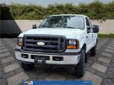 Used 2006 Ford F250 XL image 2