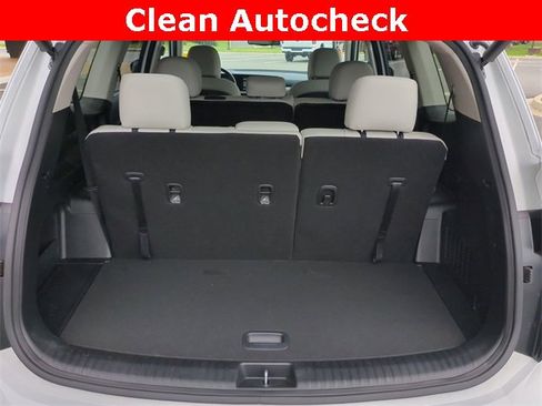 Used 2024 Kia Telluride EX image 13