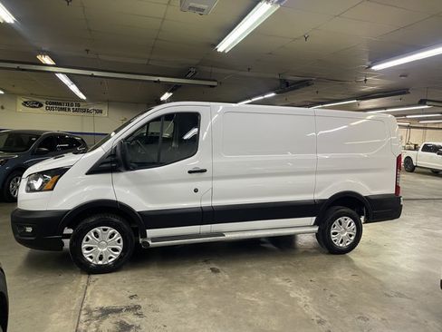 Certified 2024 Ford Transit 250 Low Roof w/ Exterior Upgrade Package RWD image 5