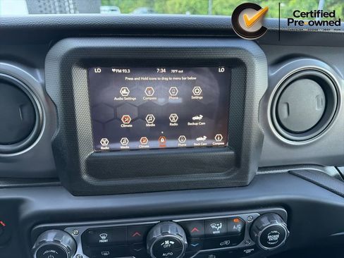 Used 2022 Jeep Gladiator Sport AWD/4WD image 77
