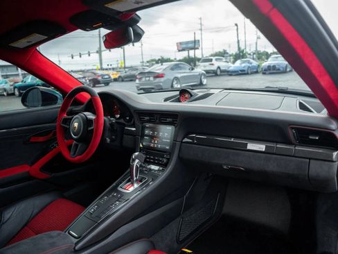 Used 2018 Porsche 911 GT2 RS RWD image 46