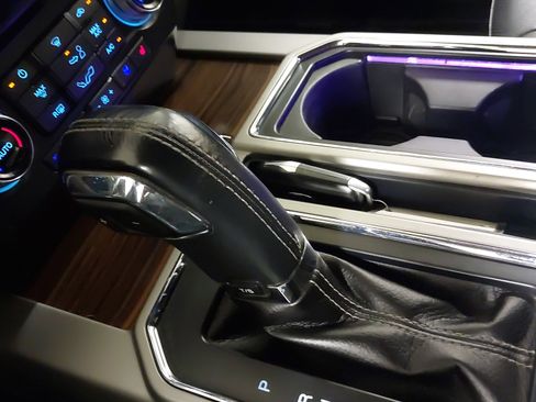 Used 2016 Ford F150 Lariat w/ Equipment Group 502A Luxury image 21