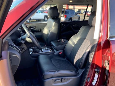 Used 2023 Nissan Armada Platinum w/ Captain's Chairs Package image 8