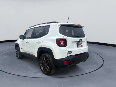Used 2021 Jeep Renegade Latitude w/ Sun & Sound Group AWD/4WD image 10
