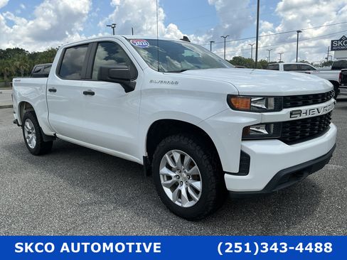 Used 2021 Chevrolet Silverado 1500 Custom AWD/4WD image 7