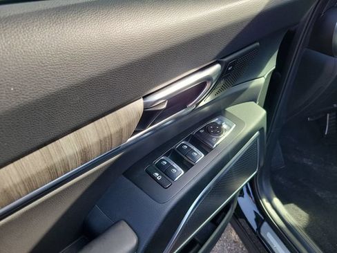 Used 2025 Kia Telluride SX Prestige AWD/4WD image 19