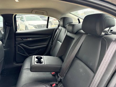 Used 2021 MAZDA MAZDA3 s FWD image 8