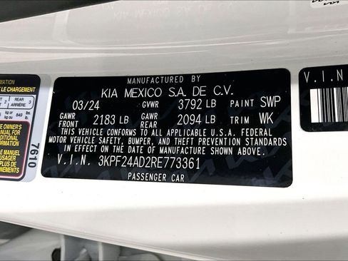 Used 2024 Kia Forte LXS image 41