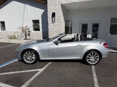 Used 2007 Mercedes-Benz SLK 350 image 2