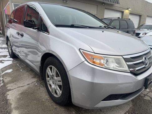 Used 2013 Honda Odyssey LX image 4