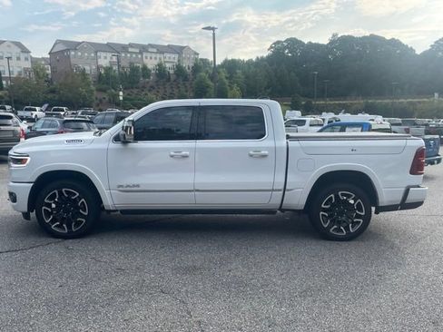 Used 2026 RAM 1500 Limited AWD/4WD image 9