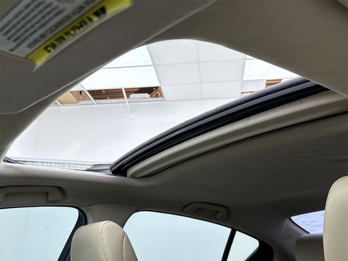 Used 2017 Acura ILX image 38