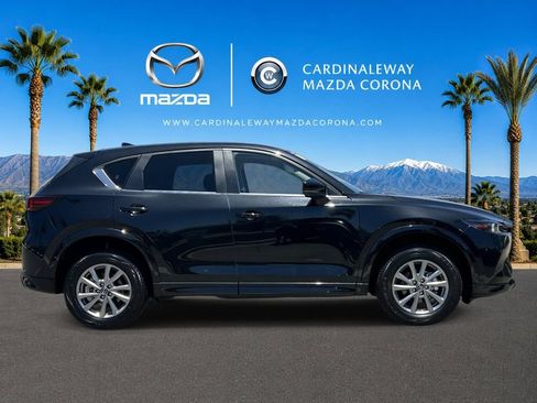 Used 2025 MAZDA CX-5 AWD 2.5 S w/ Preferred Package image 2