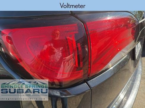 Used 2022 Chrysler Pacifica Touring-L image 39