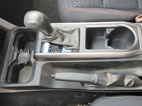 Used 2022 Toyota Tacoma SR5 RWD image 24