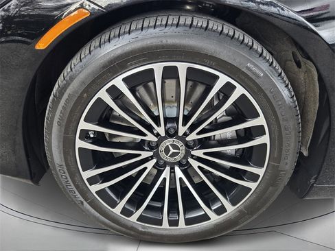 Used 2023 Mercedes-Benz S 500 4MATIC image 9