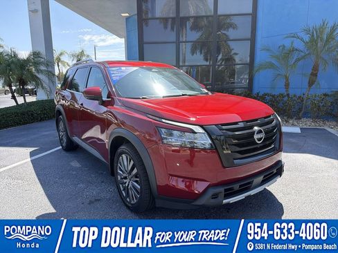Used 2024 Nissan Pathfinder SL w/ SL Premium Package FWD image 2