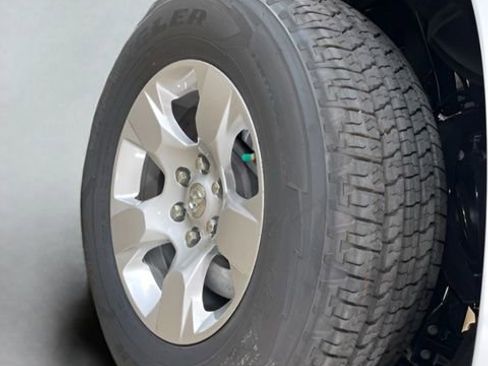New 2026 RAM 1500 Tradesman AWD/4WD image 15