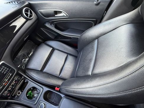 Used 2016 Mercedes-Benz CLA 250 image 37
