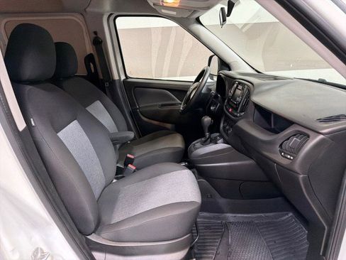 Used 2021 RAM ProMaster City Tradesman image 42