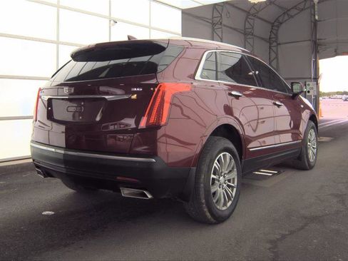 Used 2018 Cadillac XT5 Luxury w/ Driver Awareness Package FWD image 11