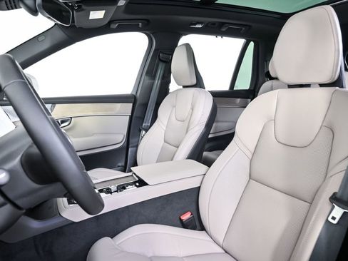 New 2026 Volvo XC90 B6 Ultra w/ Protection Package AWD/4WD image 5