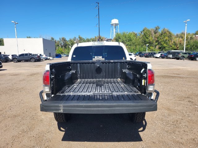 Used 2021 Toyota Tacoma TRD Off-Road w/ TRD Premium Off Road Package AWD/4WD image 24
