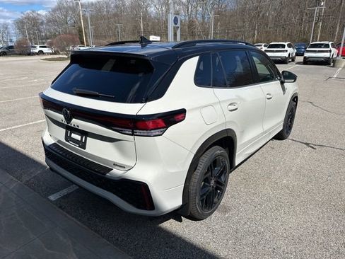 New 2026 Volkswagen Tiguan SE R-Line AWD/4WD image 7