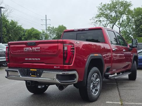 New 2026 GMC Sierra 2500 SLT w/ SLT Premium Package AWD/4WD image 17