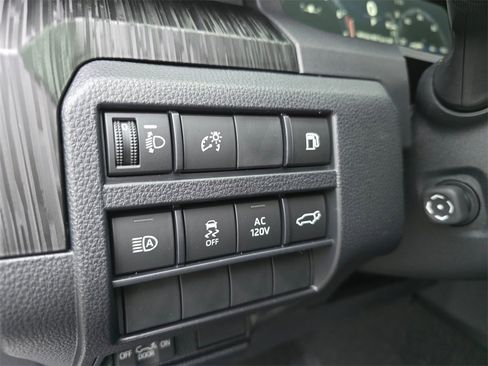 New 2026 Toyota 4Runner 4WD image 32