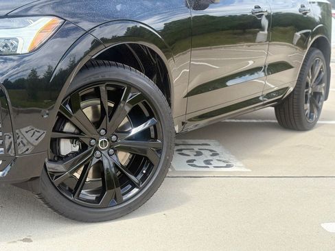 New 2026 Volvo XC60 B5 Ultra w/ Protection Package Premier AWD/4WD image 10