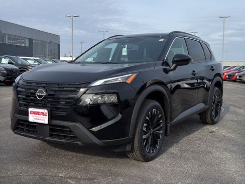 New 2026 Nissan Rogue SV image 2