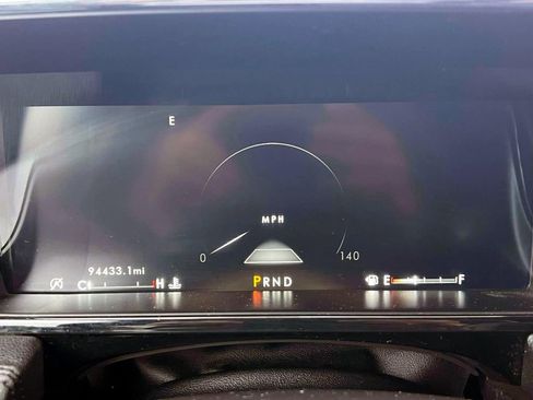 Used 2020 Lincoln Navigator L Reserve w/ Equipment Group 201A Reserve image 28