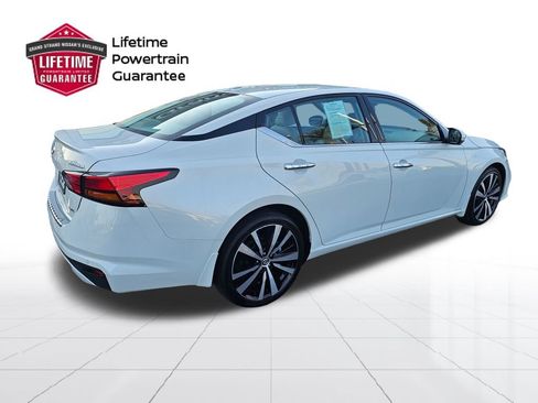 Used 2021 Nissan Altima 2.5 Platinum image 7