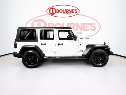 Used 2021 Jeep Wrangler Unlimited Sport AWD/4WD image 9