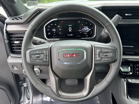 New 2026 GMC Sierra 2500 AT4 w/ AT4 Premium Plus Package AWD/4WD image 11