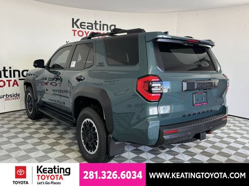 New 2026 Toyota 4Runner TRD Off-Road Premium AWD/4WD image 10