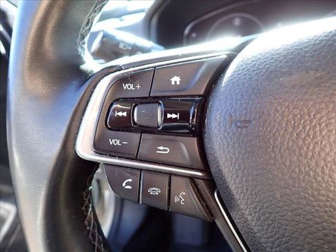 Used 2021 Honda Accord EX-L image 13