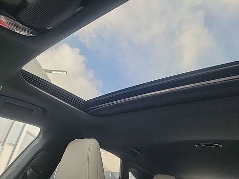 Used 2023 Lexus RX 350 Premium Plus image 15